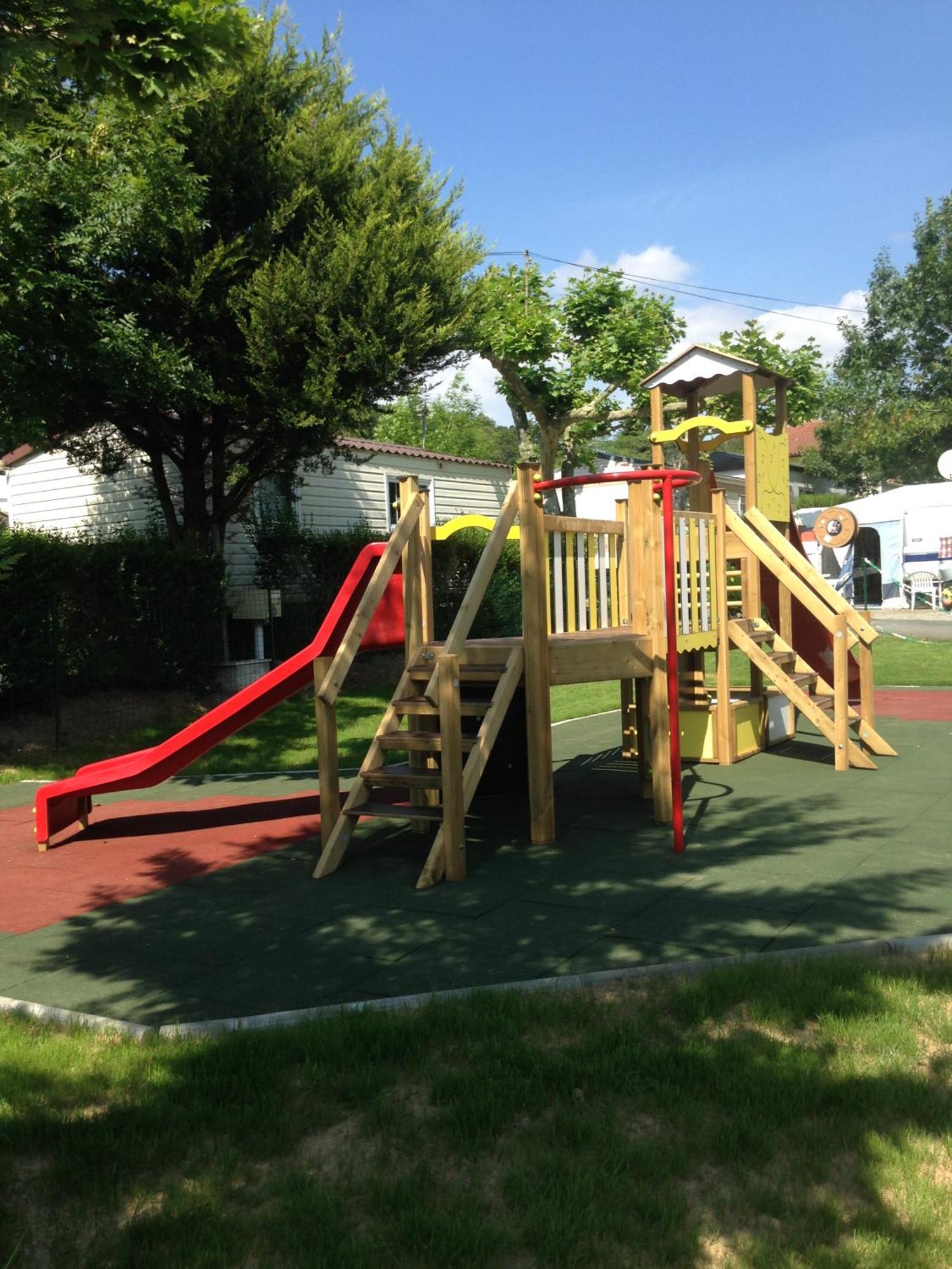 Camping Le Ruisseau Saint-Andre-de-Seignanx Exterior photo
